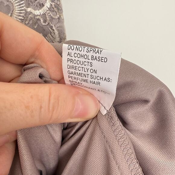 Mac Duggal Embellished Ruffled Cap Sleeve A Line Dress - Picture 8 of 8